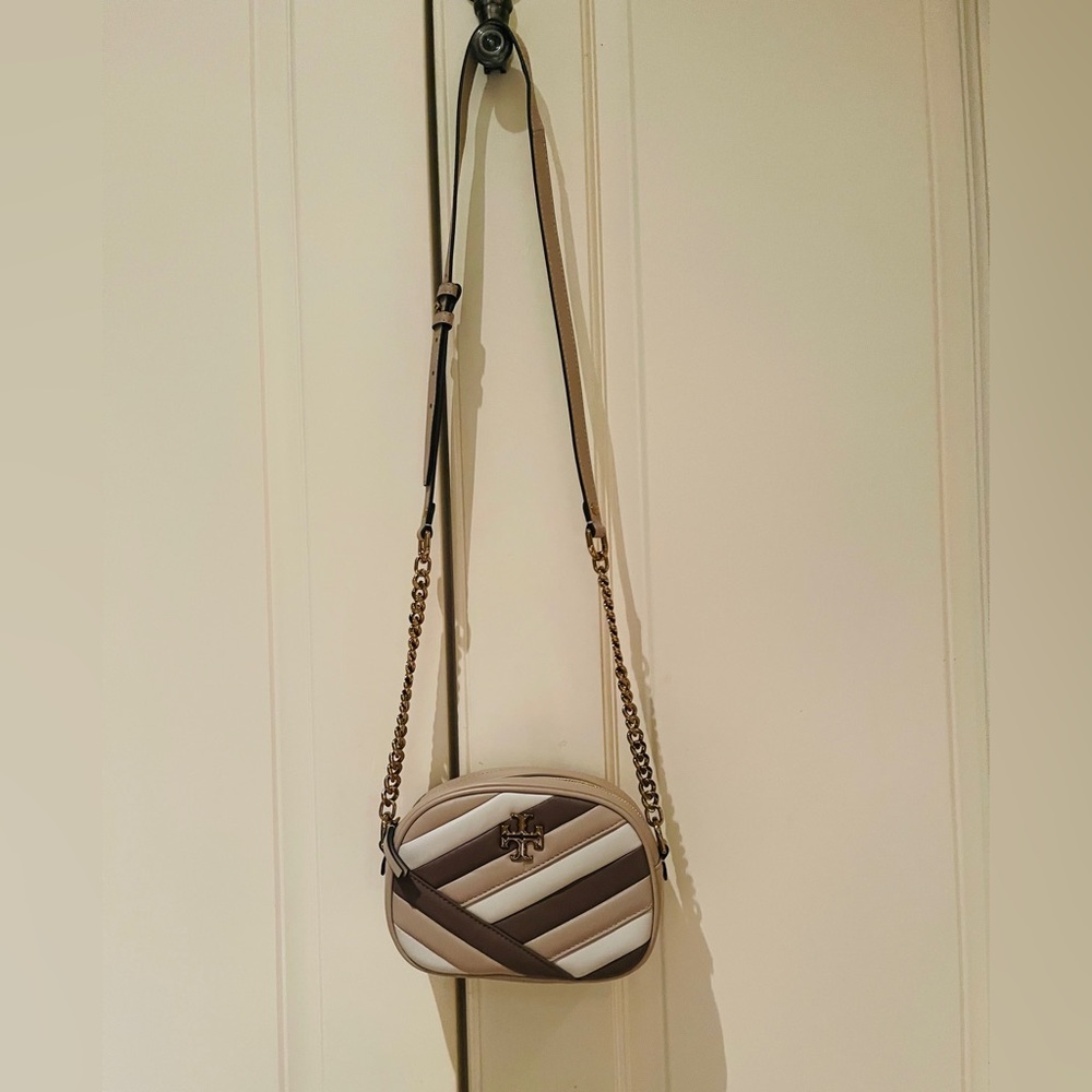 NWT Tory Burch purse - Picture 1 of 5